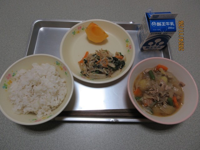 11.26　給食.JPG