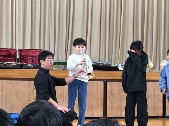 音を出すのは、難しいな