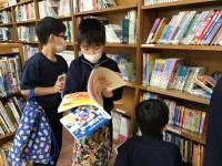 どんな本にしようかな