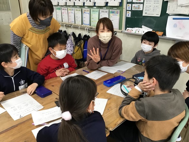 おなかの中で、どこを動かしていたのかな？