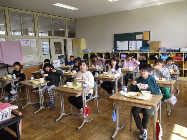 https://koriyama.schoolweb.ne.jp/0710116/blog_img/232304446?tm=20250317123756