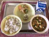 今日の給食です
