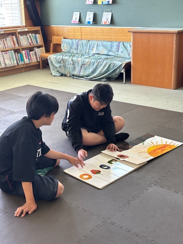 様々な本があります