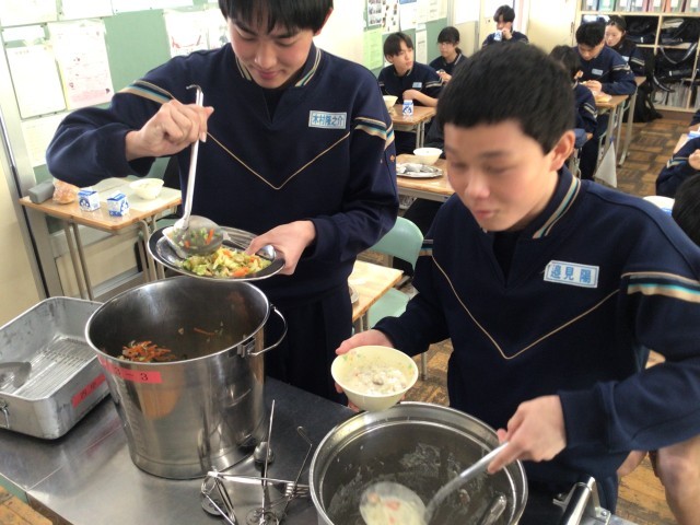 https://koriyama.schoolweb.ne.jp/0720006/blog_img/231532386?tm=20250218125321