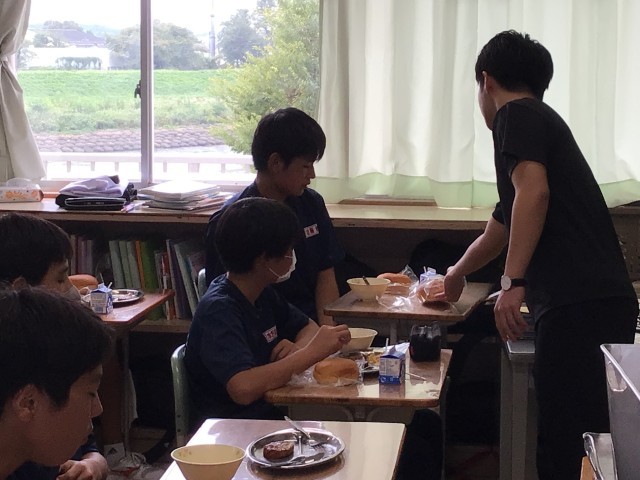 https://koriyama.schoolweb.ne.jp/0720006/blog_img/54151931?tm=20241001124429