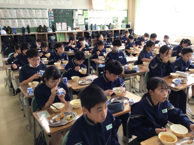 https://koriyama.schoolweb.ne.jp/0720006/blog_img/54360121?tm=20241031123617