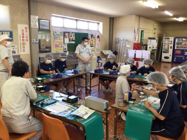 エスケー電子工業（株）見学の様子