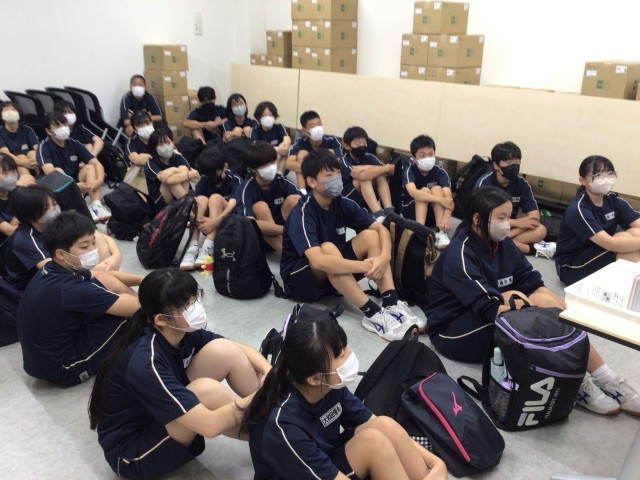 石井電算印刷（株）見学の様子