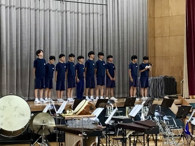 男子硬式テニス部