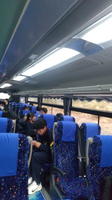 バスの中です