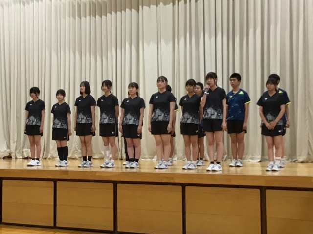 女子卓球部
