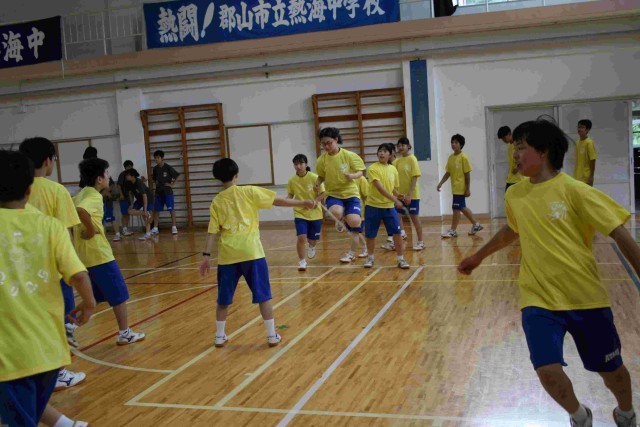 長縄とび