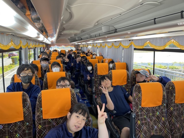サン、三、参、さわやか３組〜🎵